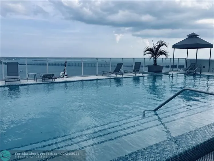 Emerald at Brickell #1202 image #12