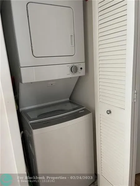 Emerald at Brickell #1202 image #13