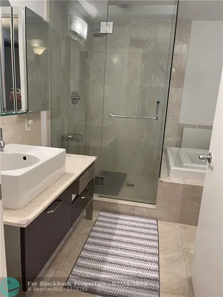 Emerald at Brickell #1202 image #6