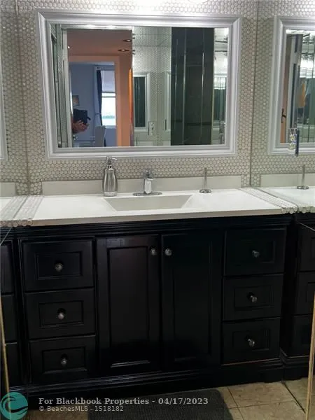 The Jockey Club I #918 image #26