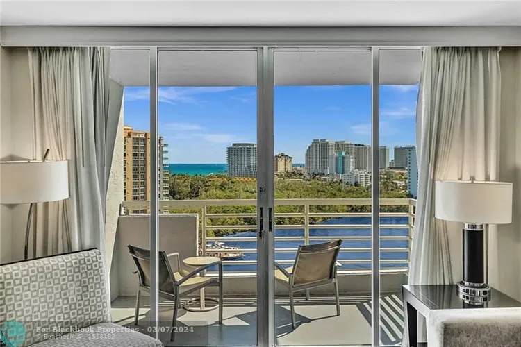 Gallery One DoubleTree #1224 image #12