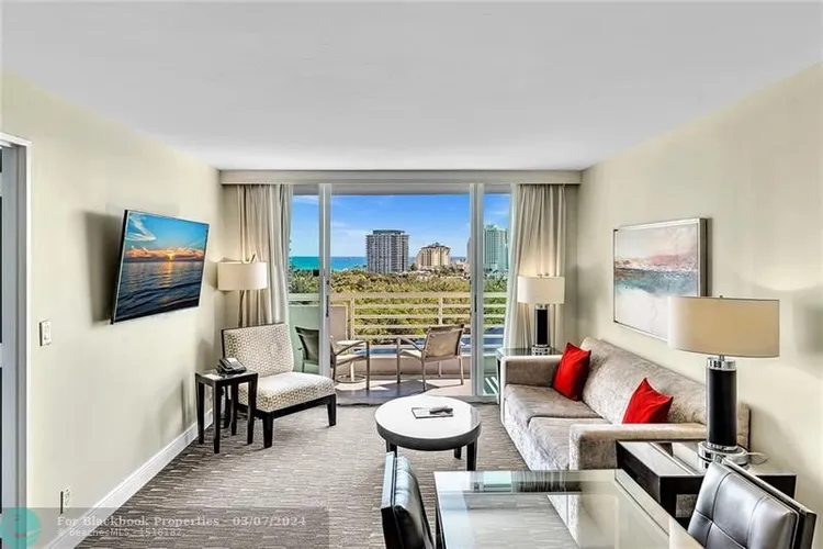 Gallery One DoubleTree #1224 image #13