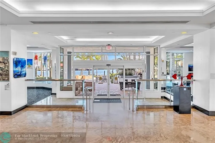 Gallery One DoubleTree #1224 image #26