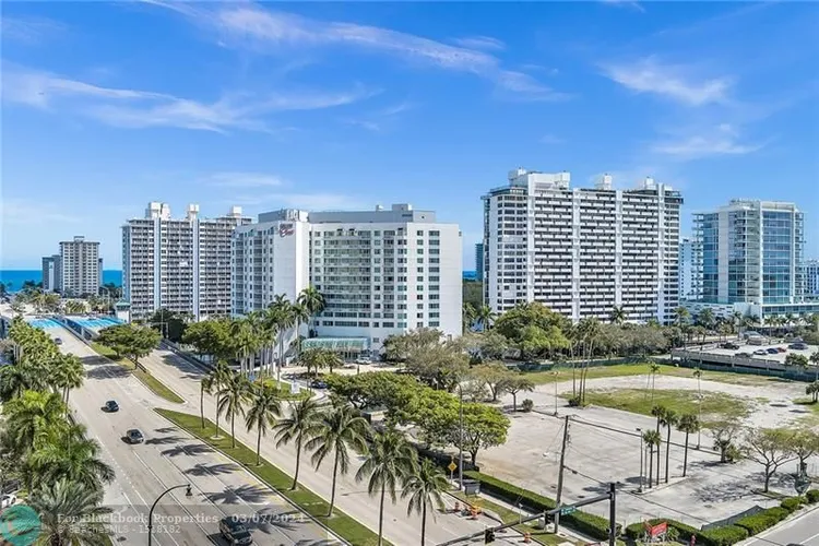 Gallery One DoubleTree #1224 image #33