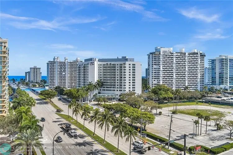 Gallery One DoubleTree #1224 image #37