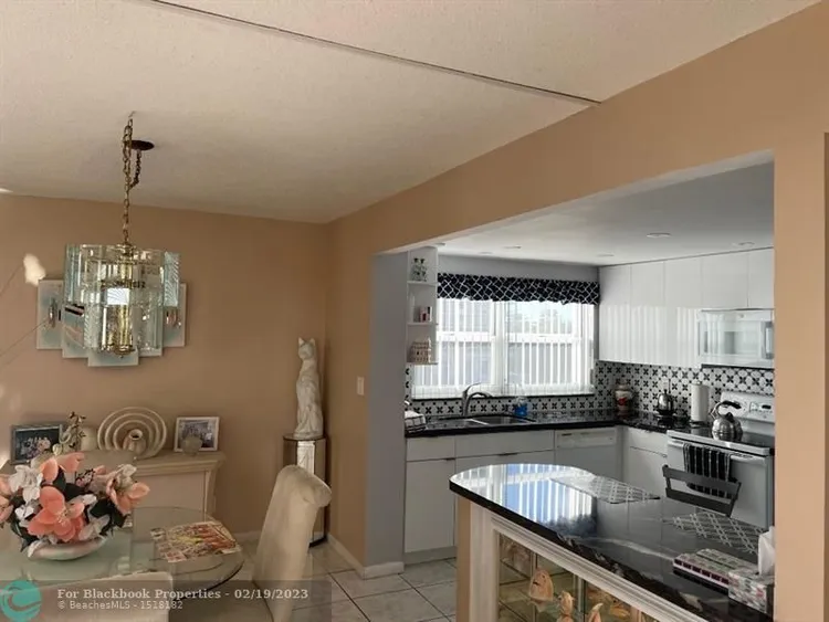 Imperial Towers #421 image #16