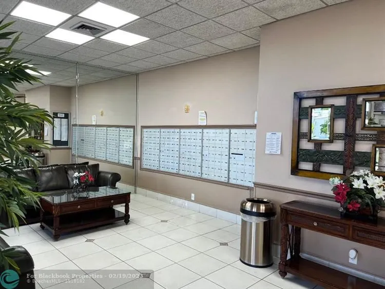 Imperial Towers #421 image #27