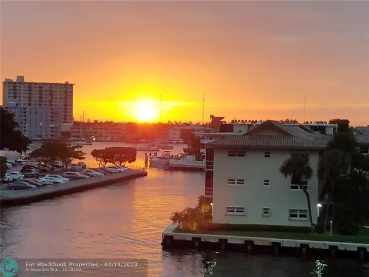 Imperial Towers #421 image #29