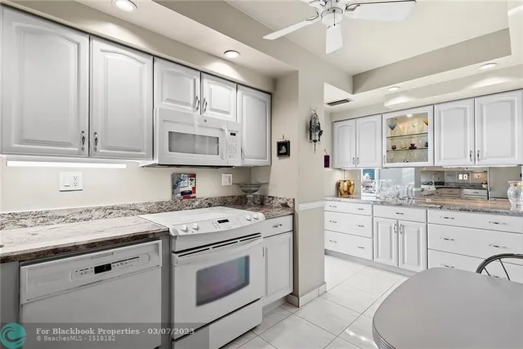 Coral Ridge Towers North #702 image #9