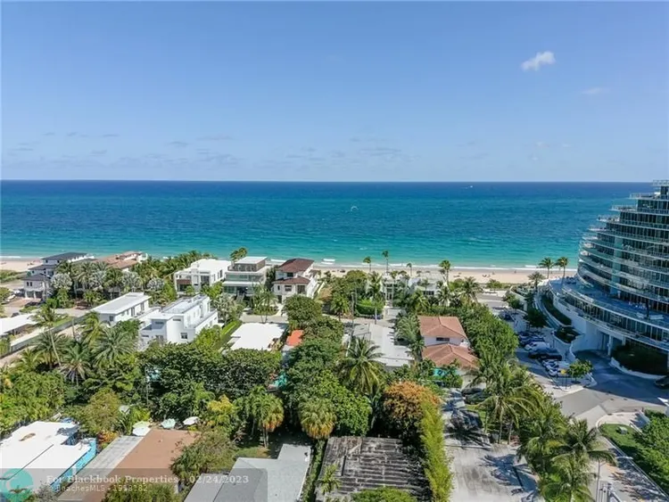 Everglades Club #901 image #25