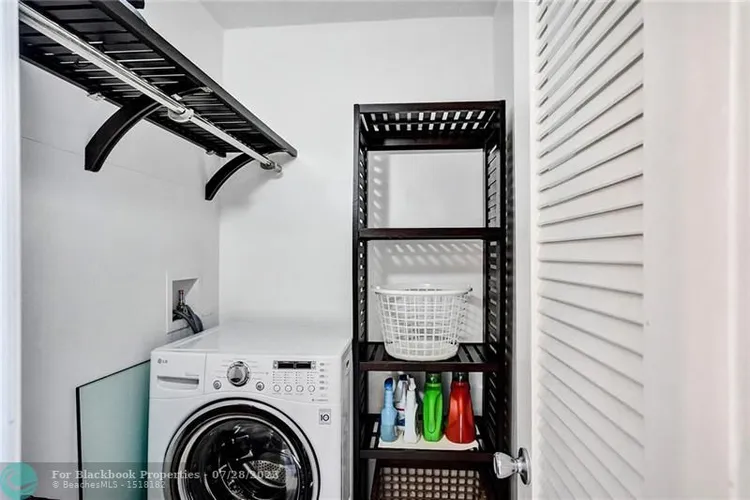 Royal Ambassador #1712 image #29