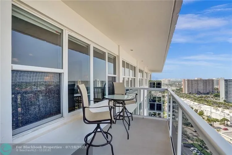 Royal Ambassador #1712 image #33