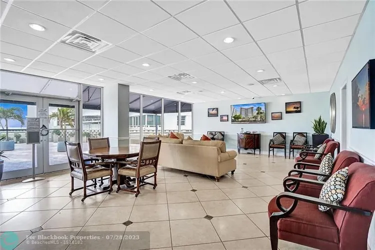 Royal Ambassador #1712 image #54