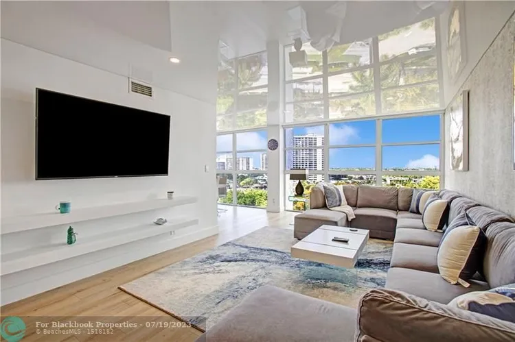 Towers of Oceanview East #925 image #13