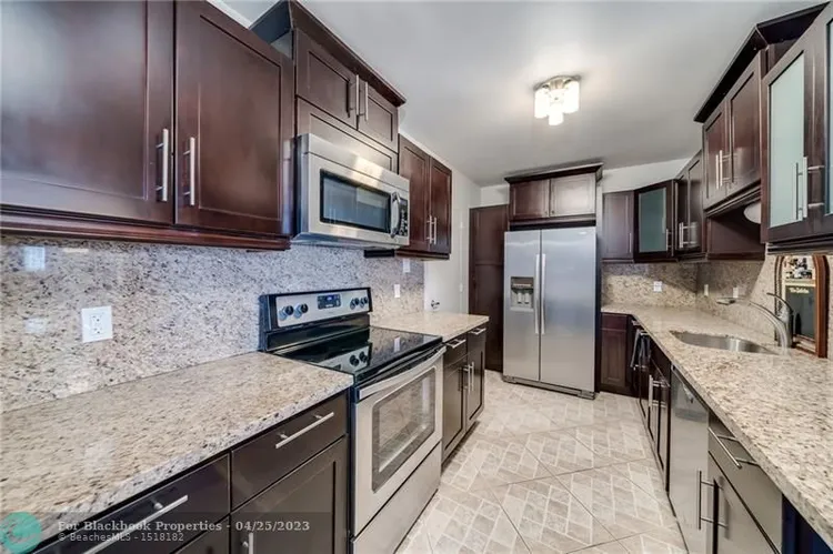 Galt Towers #14B image #10