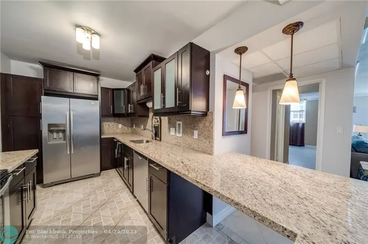 Galt Towers #14B image #11