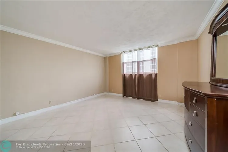 Galt Towers #14B image #17