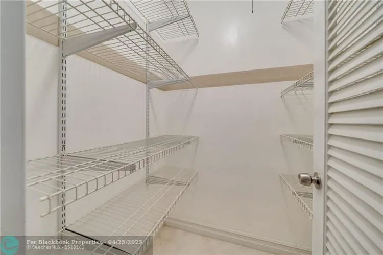 Galt Towers #14B image #20