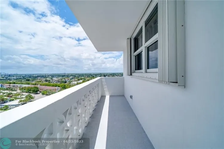 Galt Towers #14B image #22