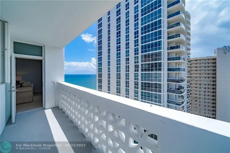 Galt Towers #14B image #25