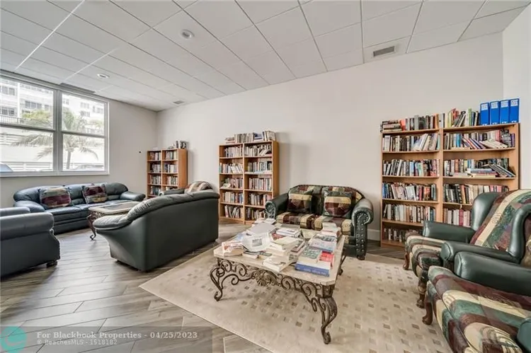 Galt Towers #14B image #32