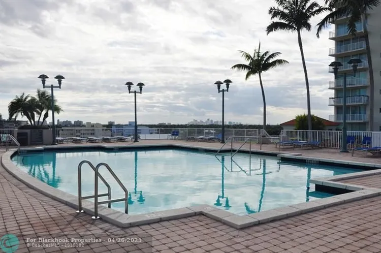 The Tides at Bridgeside Square #PH9 image #16