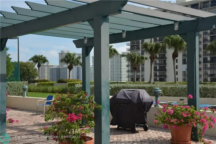 The Tides at Bridgeside Square #PH9 image #24