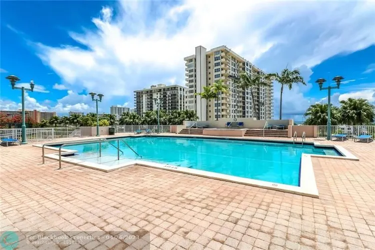 The Tides at Bridgeside Square #PH9 image #32