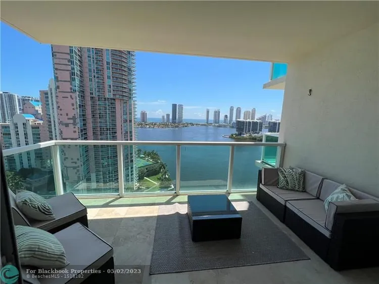 Aventura Marina II #2012 image #6