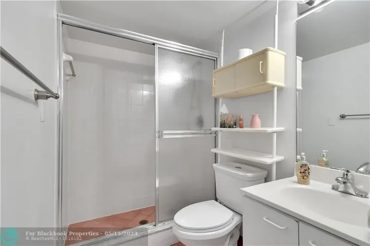 Le Montcalm #402 image #23