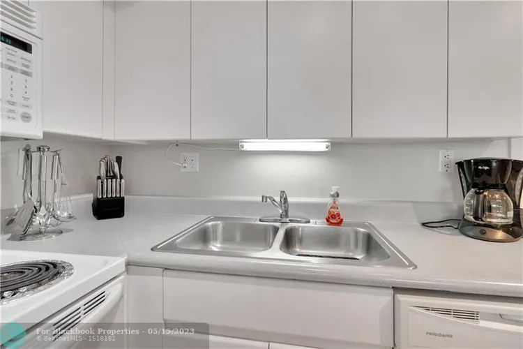 Le Montcalm #402 image #6