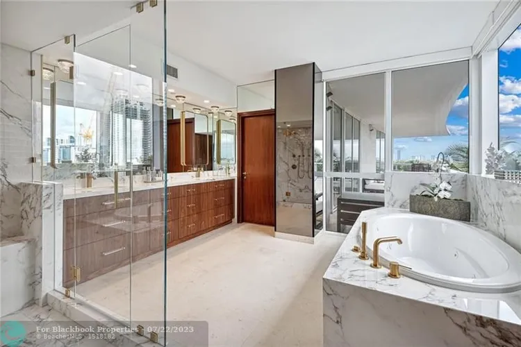 ICON South Beach #802 image #11