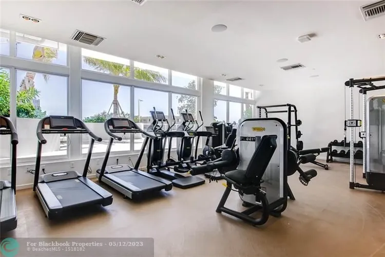 Tiffany House #709 image #22