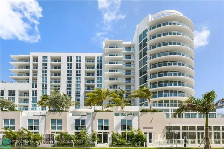 Tiffany House #709 image #25