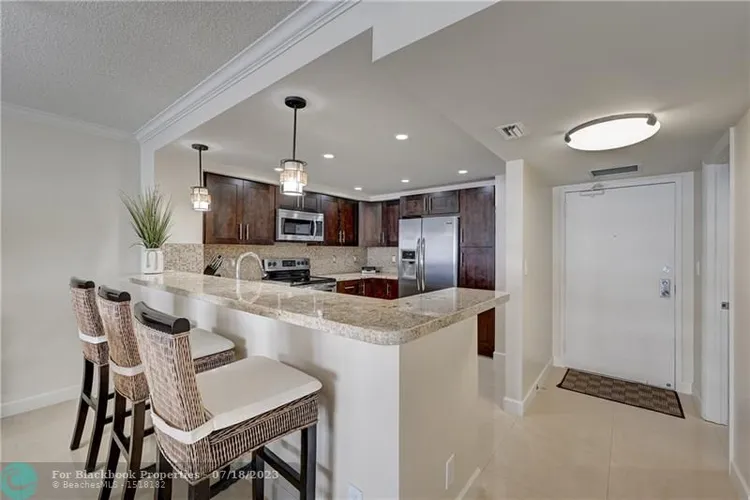 Playa Del Mar #414 image #6