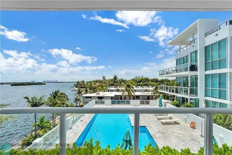 IOS on the Bay #406 image #10