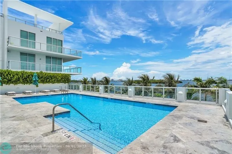 IOS on the Bay #406 image #27