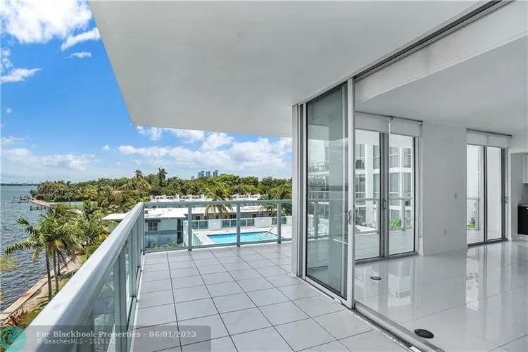 IOS on the Bay #406 image #7