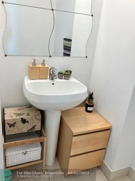 Quantum on the Bay #1919 image #10