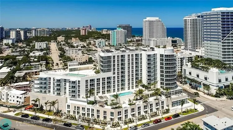 Tiffany House #707 image #18