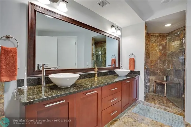 Fountains on Ocean Blvd #451 image #30