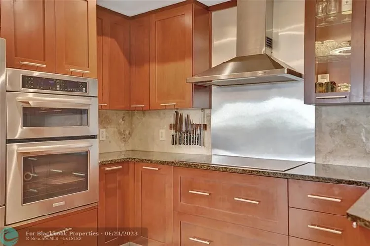 Fountains on Ocean Blvd #451 image #7