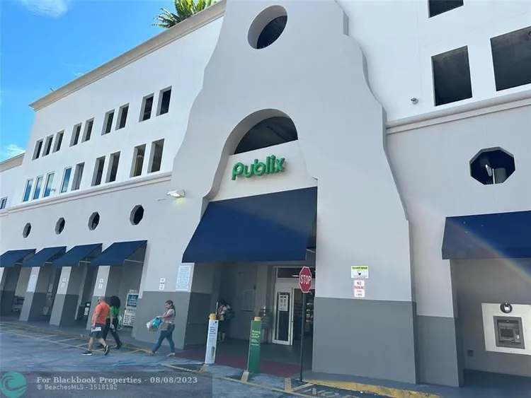 Douglas Grand #605 image #16