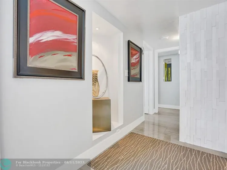 Regency Towers #101 image #31