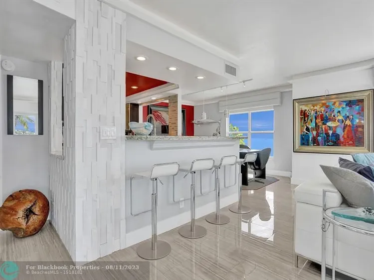 Regency Towers #101 image #7