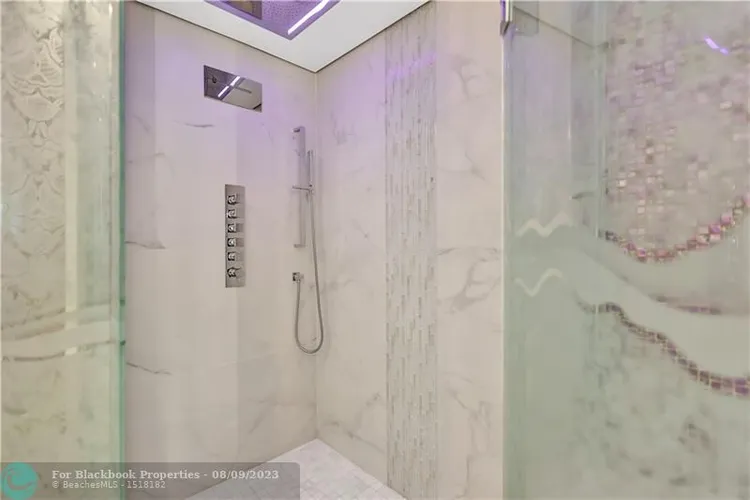 Sabbia Beach #1403 image #27