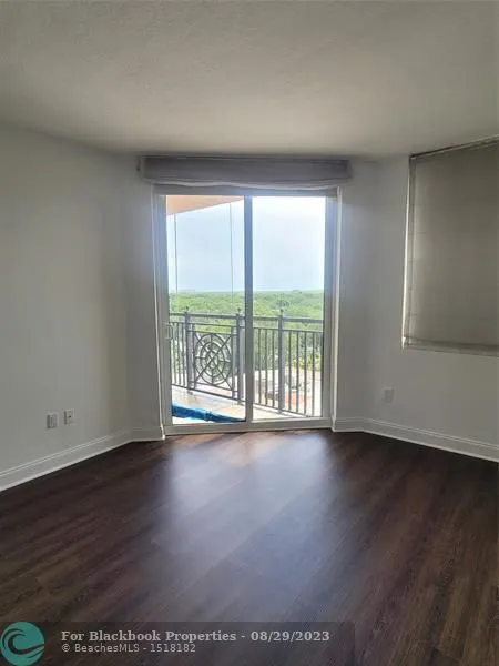 Gables Park Tower #701 image #8