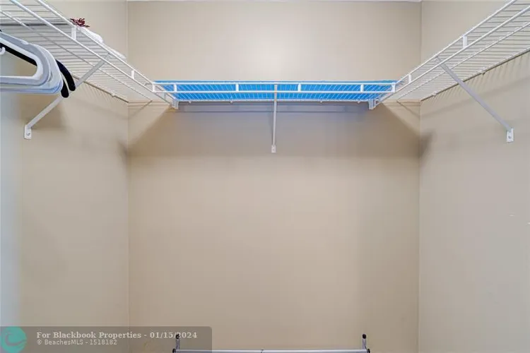 L'Ambiance #1003 image #17