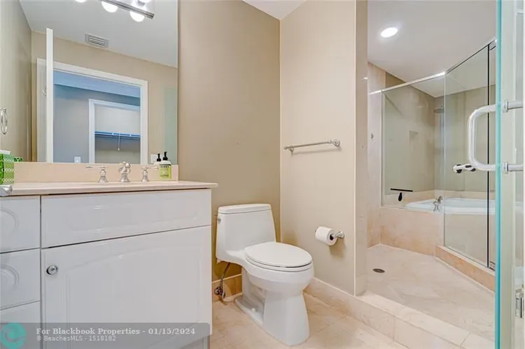 L'Ambiance #1003 image #19