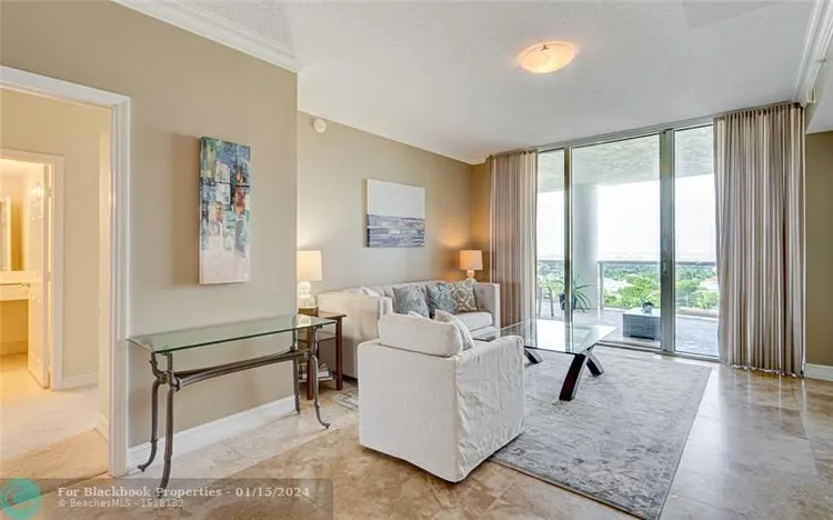 L'Ambiance #1003 image #27